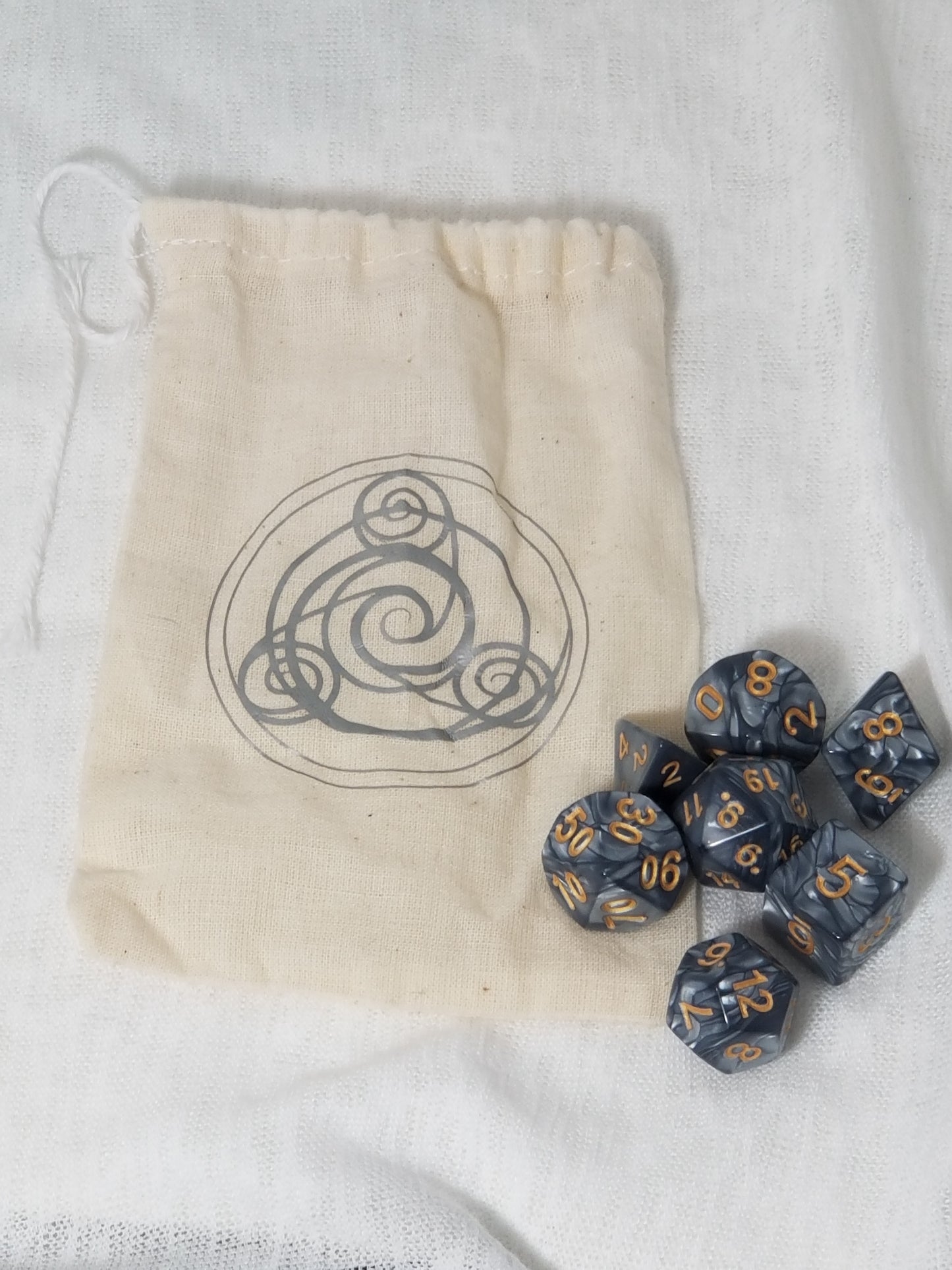 Spiral design Dice bag with Matching Dice