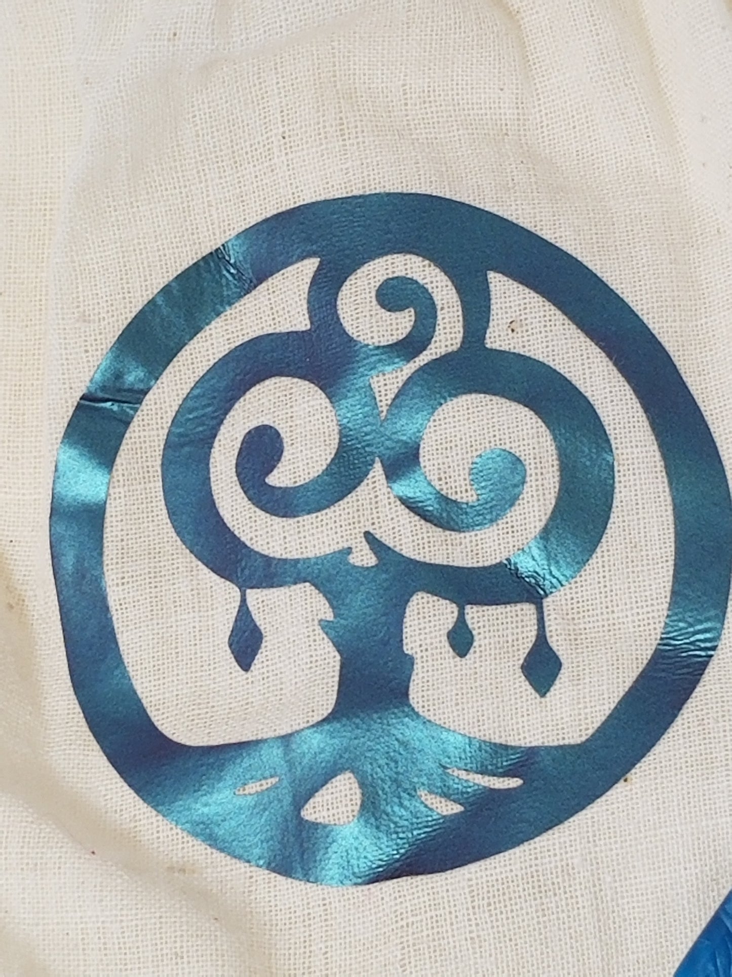 Tree Color Shift Dice Bag With Dice