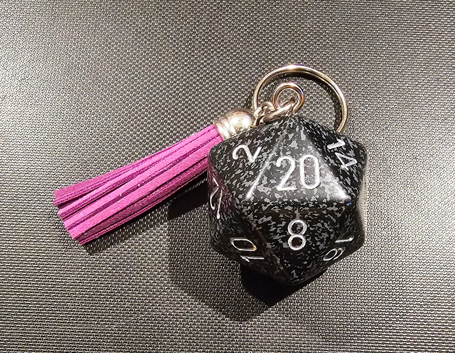 Large D20 keychain